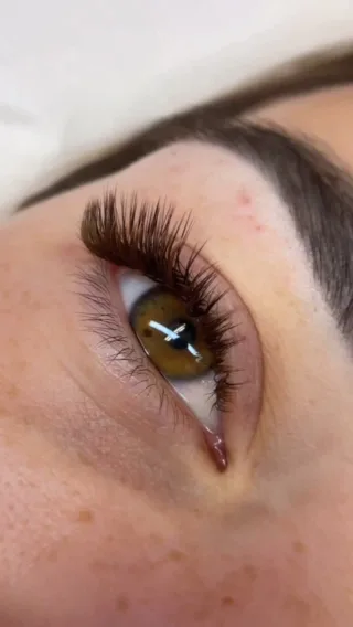 ✨ La perfection réside dans les détails ✨

Chaque cil compte, chaque courbe est pensée pour sublimer votre regard. Chez Raiko Beauty, nous maîtrisons l’art des extensions de cils avec une précision absolue, adaptée à la morphologie unique de vos yeux.

Envie d’un regard intense et harmonieux, conçu spécialement pour vous ? ✨ Écrivez-nous en message privé pour découvrir l’effet parfait qui révélera toute la beauté de vos yeux.

📍 Raiko Beauty
📍 Avenue de France 36, 1004 Lausanne

#RaikoBeauty #ExtensionsCilsLausanne #RegardParfait #VolumeRusse #CilsNaturels #LashArtist #PerfectionDuRegard #SublimerVotreRegard #BeautyLashes #LashGoals #cilslausanne #raikobeauty #lashmaker #formationextensiondecils #extensiondecilslausanne #foxlashes