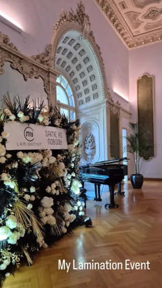 ✨ MY LAMINATION EVENT 2025 – ROME 🇮🇹 ✨
Un événement exceptionnel rempli de lumière, de passion, de partage et de grandeur humaine. 💫

Dans le cœur de Rome, nous avons vécu bien plus qu’une rencontre professionnelle :
🤝 Des échanges puissants avec des collègues devenus des amies
🎓 Des speakers incroyables qui ont partagé leur savoir-faire avec tant de générosité
💎 Des découvertes précieuses, des nouveautés, des inspirations
💃 Une ambiance magique, clôturée par une fête et un dîner inoubliable

Cette journée a été une célébration du talent, de l’unité et de la beauté de notre métier.
Je repars le cœur rempli, motivée comme jamais et reconnaissante pour chaque sourire, chaque regard, chaque main tendue.

Un immense merci à mes collègues pour leur bienveillance, leur énergie et leur amour du métier ❤️
Et une gratitude profonde à Corina Maleca, une femme visionnaire, une organisatrice hors pair, qui a su rassembler autant de beauté et de talent dans un seul et même lieu. 🙏

🕊️ Ce n’est pas qu’un événement, c’est un moment de vie.
Rome 2025 restera gravé dans nos cœurs.
#MyLaminationEvent2025 #Gratitude #BeautéEnsemble #Inspiration #Rome #PassionEtPartage #RaikoBeauty