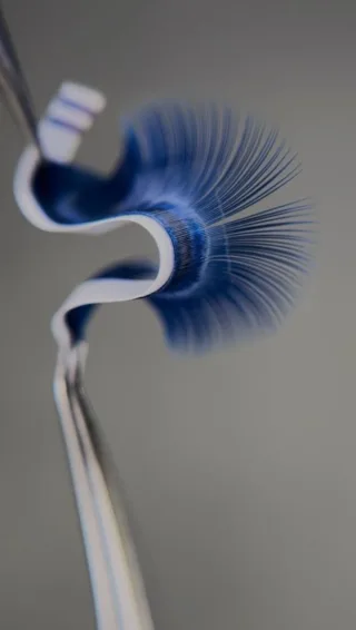 ✨ Découvrez l’art de la pose d’extensions de cils chez Raiko Beauty ✨
Chaque geste est pensé pour sublimer votre regard avec précision, douceur et élégance.

Sur notre compte, explorez différents styles, effets et techniques – du naturel au volume dramatique 💫

📍 Lausanne, Suisse
👁‍🗨 Lash artist spécialisée – Regard sur mesure
💬 Réservations via DM ou sur www.reineraiko.com 

#RaikoBeauty #ExtensionsDeCils #LashExpert #LashStudio #CilsLausanne #LashGoals #SwissBeauty #BeautyWithPrecision #LashArt