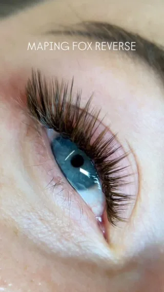✨ Cappuccino Vibes pour un regard irrésistible ✨
Découvrez notre effet Fox Reverse avec la nuance Cappuccino de Swiss Lashes – doux, chic et ultra-féminin.
Un style qui allonge et sublime votre regard avec une élégance subtile.

📅 Réservez votre moment beauté dès maintenant
📲 Cliquez sur le lien en bio ou envoyez-moi un DM pour votre rendez-vous !

💖 Parce que vos cils méritent le meilleur.

#LashQueen #SwissLashes #FoxReverse #CappuccinoLashes #LashExtensions #raikobeauty #raikocils #extensiondecilslausanne #extensiondecilssuisse